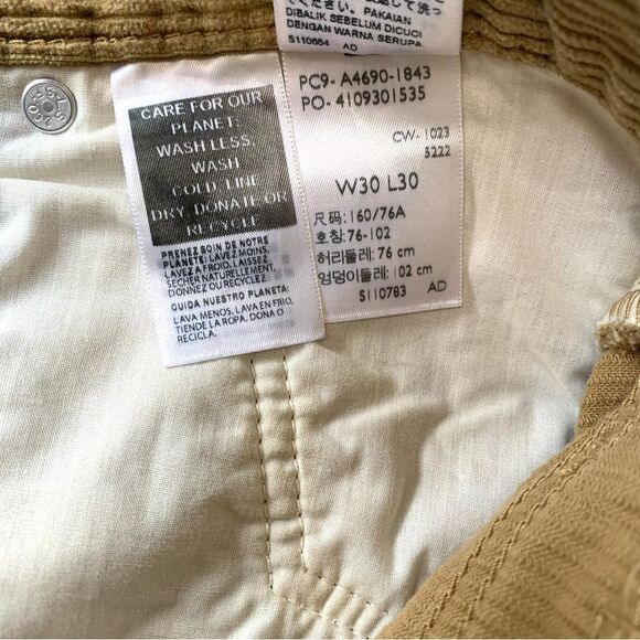 Levi’s Straight Leg Khaki Corduroy Pants NWT - Picture 8 of 9